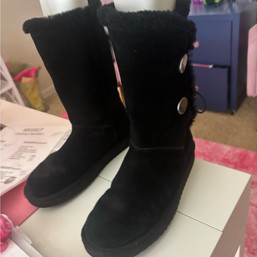 Koolaburra Black Winter Boots with Button Accents
